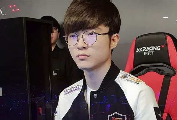 比赛中表现 比赛中表现