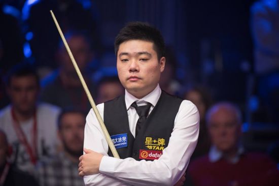 瓷器作为中 瓷器作为中