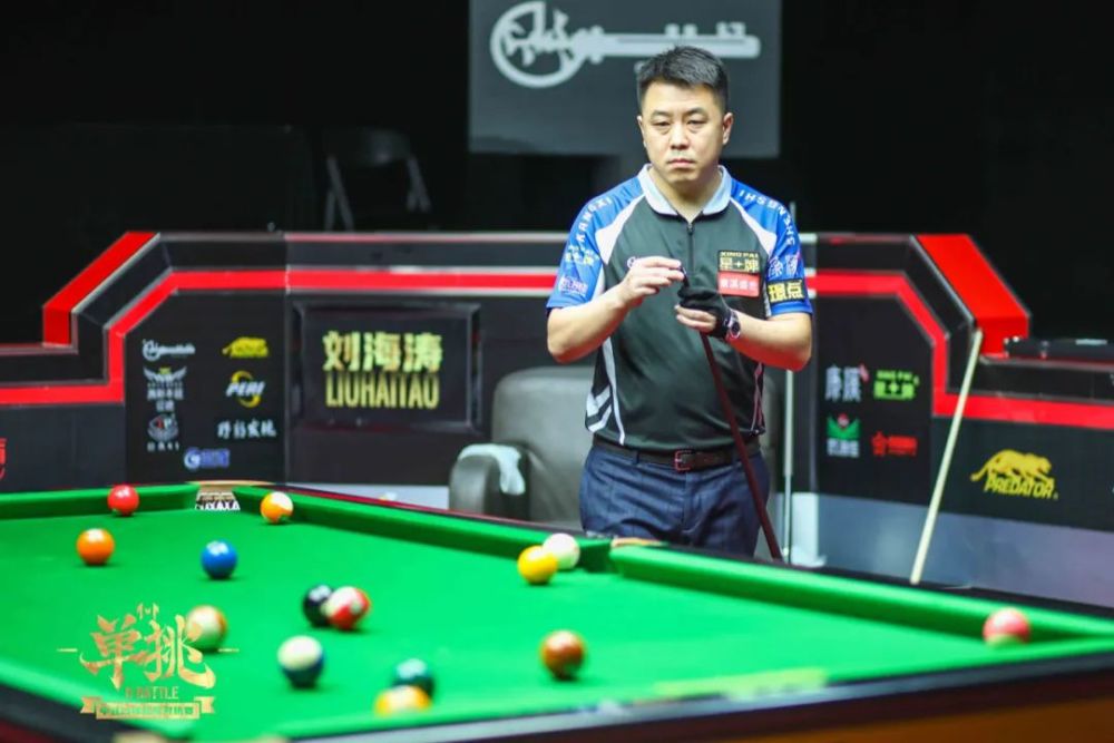 仅展现了他 仅展现了他